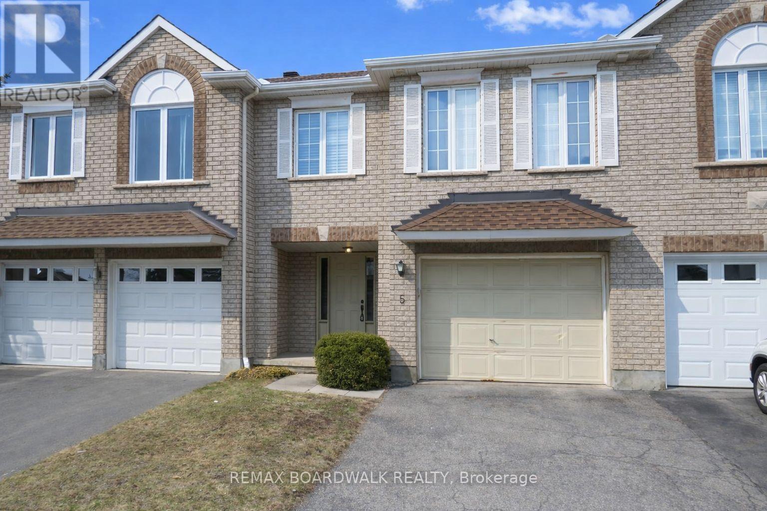 5 Maple Park Private, Ottawa, Ontario  K1T 4A6 - Photo 6 - X12917830