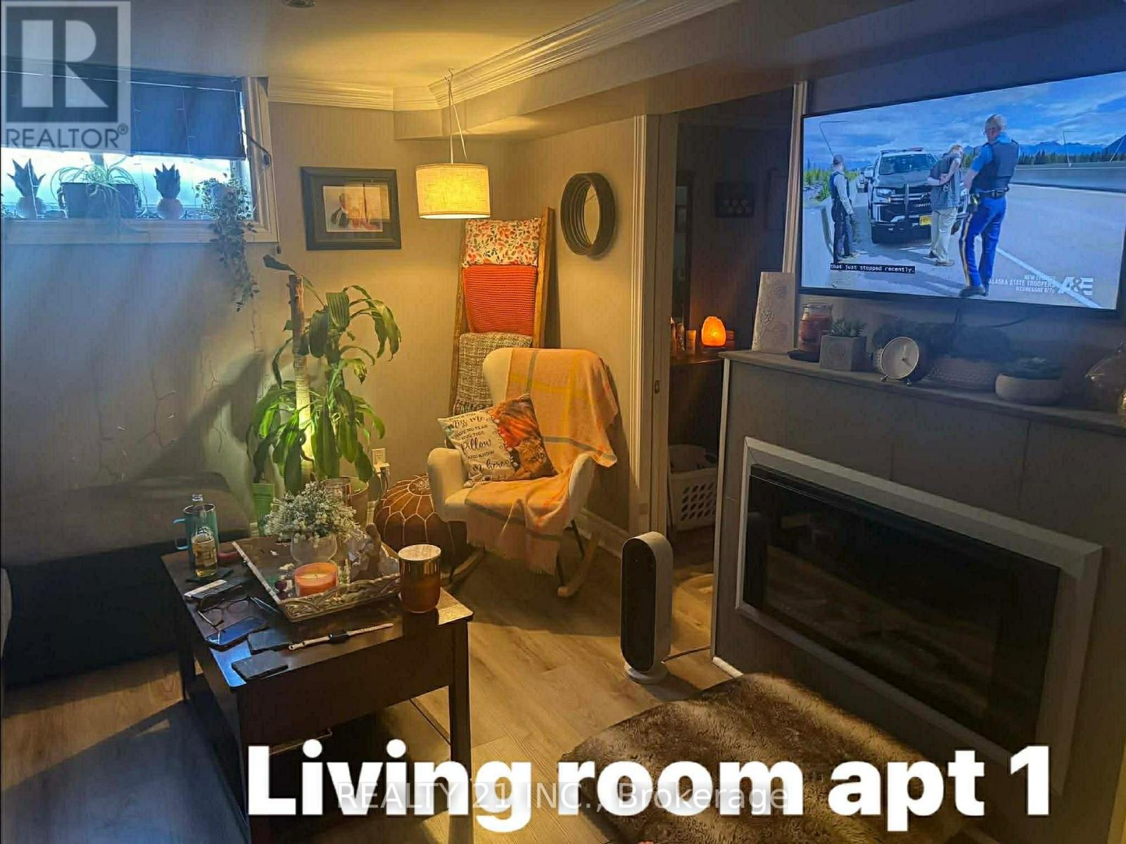 Basement - 817 Sanok Drive, Pickering, Ontario  L1W 2R1 - Photo 4 - E12989180