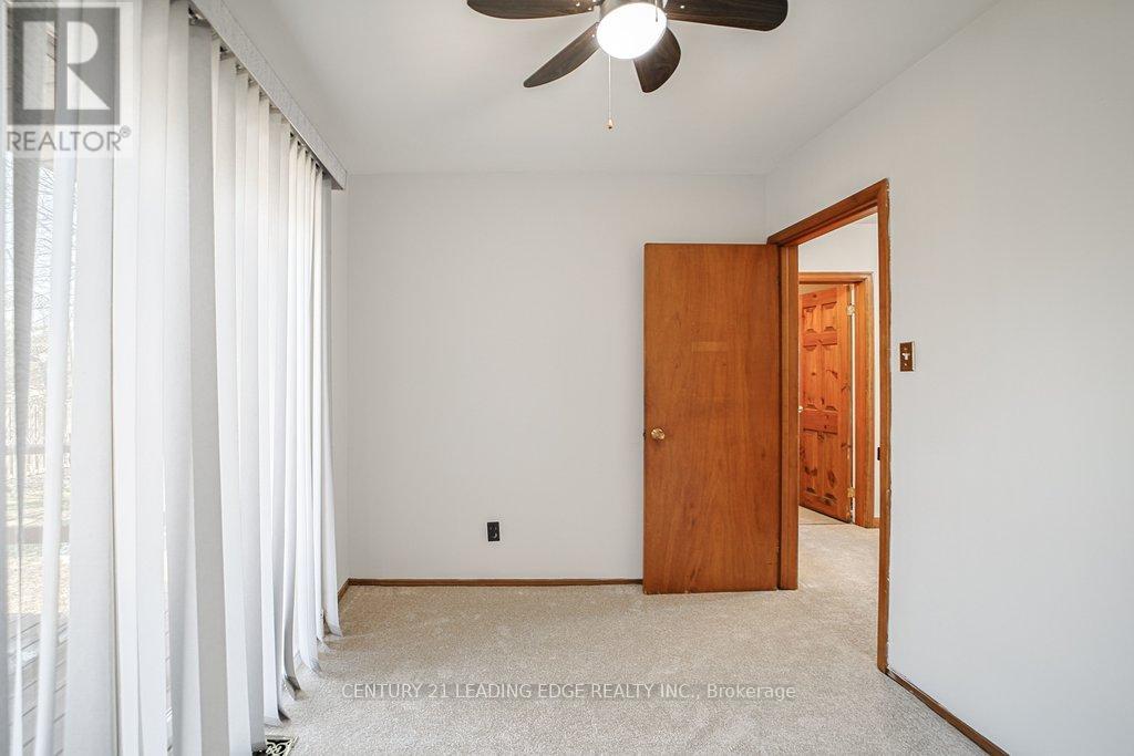 571 Wychwood Street, Oshawa, Ontario  L1G 2T4 - Photo 14 - E12989184