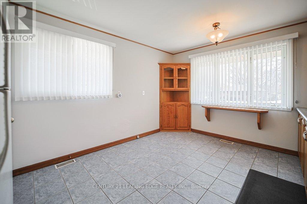 571 Wychwood Street, Oshawa, Ontario  L1G 2T4 - Photo 19 - E12989184