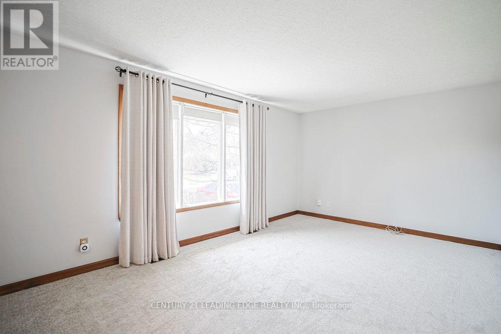 571 Wychwood Street, Oshawa, Ontario  L1G 2T4 - Photo 24 - E12989184