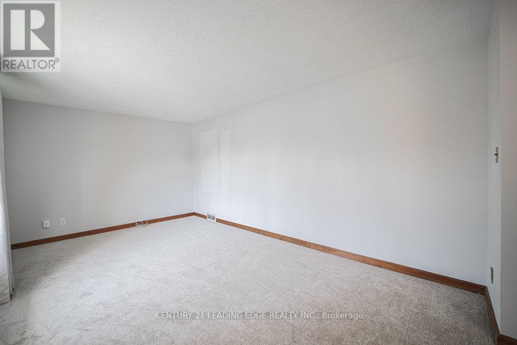 571 Wychwood Street, Oshawa, Ontario  L1G 2T4 - Photo 25 - E12989184