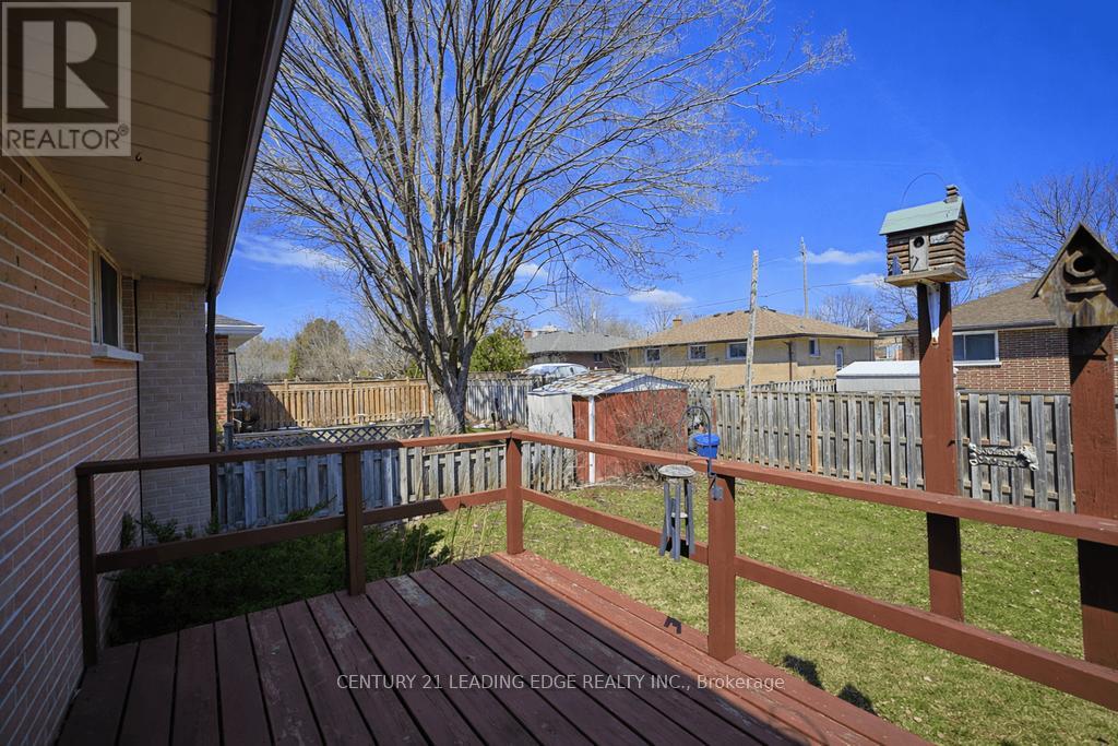 571 Wychwood Street, Oshawa, Ontario  L1G 2T4 - Photo 7 - E12989184