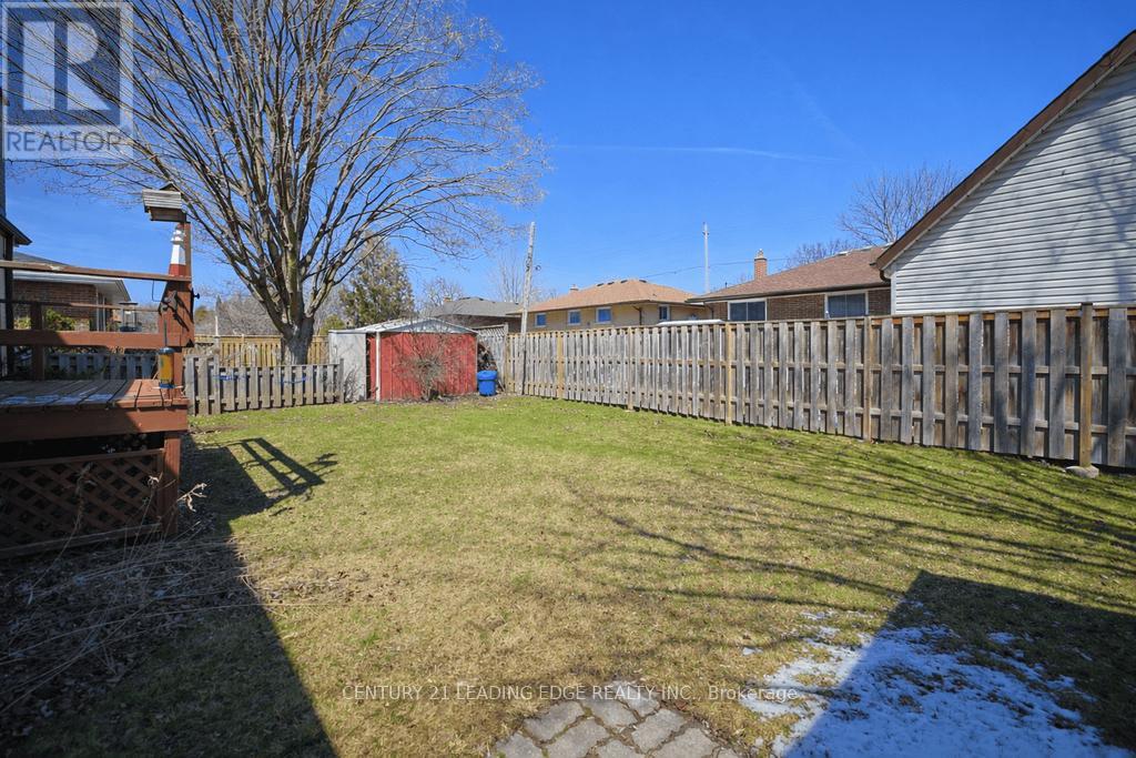 571 Wychwood Street, Oshawa, Ontario  L1G 2T4 - Photo 9 - E12989184