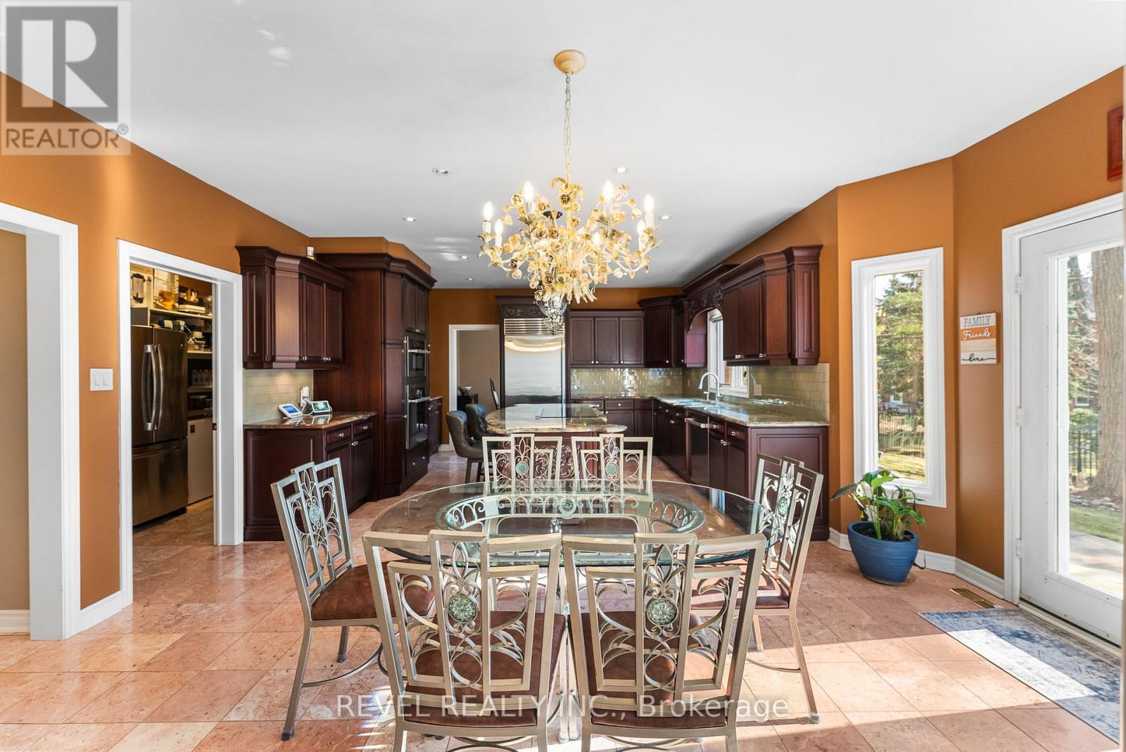 1486 Ashwood Gate, Pickering, Ontario  L1V 6L1 - Photo 12 - E12989202