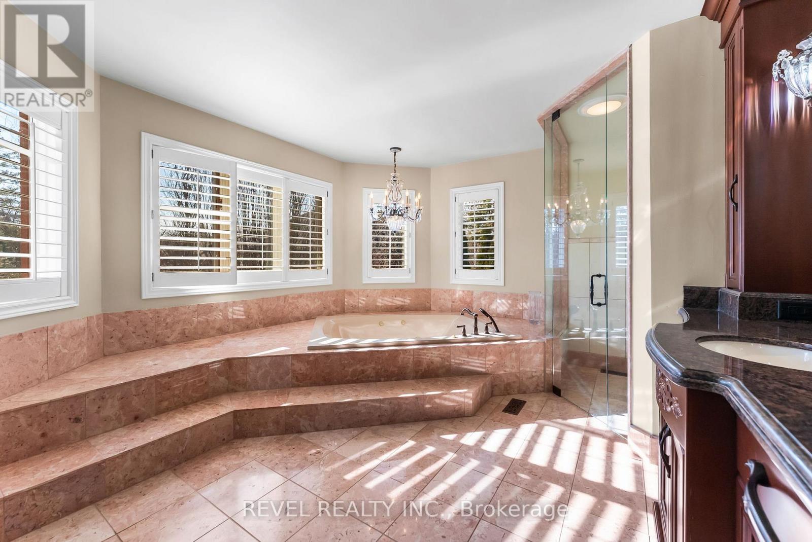 1486 Ashwood Gate, Pickering, Ontario  L1V 6L1 - Photo 23 - E12989202