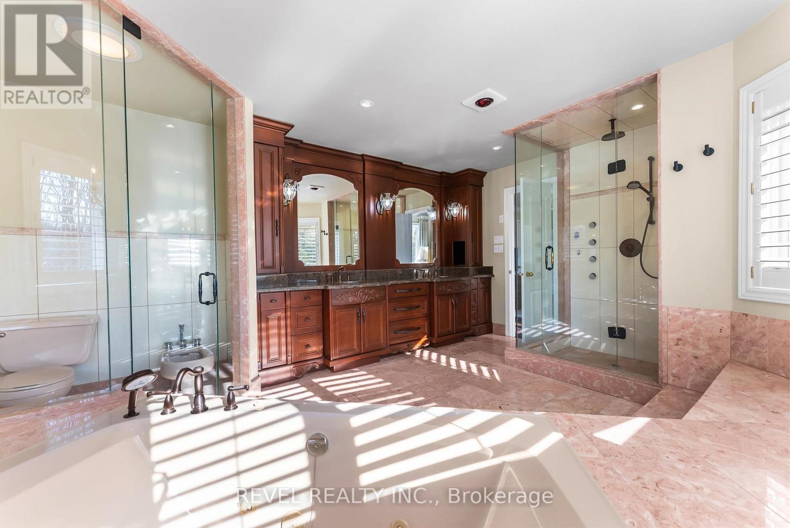 1486 Ashwood Gate, Pickering, Ontario  L1V 6L1 - Photo 24 - E12989202