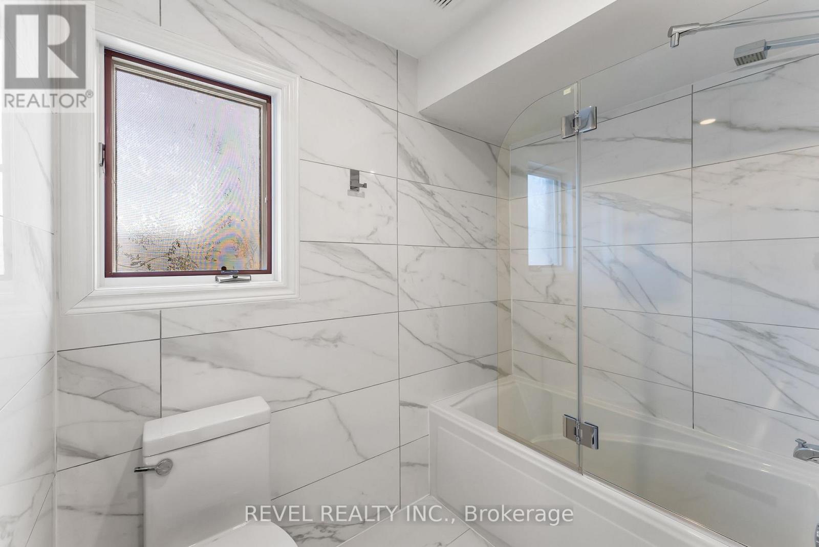 1486 Ashwood Gate, Pickering, Ontario  L1V 6L1 - Photo 30 - E12989202