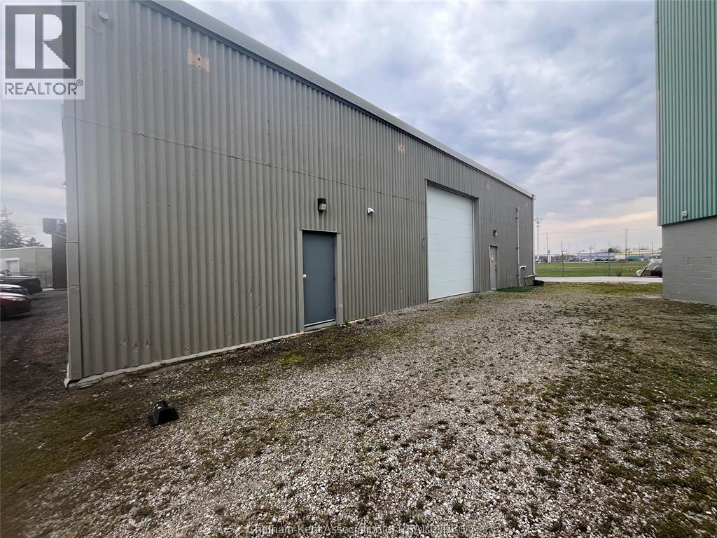 40 Beatty Street, Chatham, Ontario  N7M 3V1 - Photo 3 - 26007710