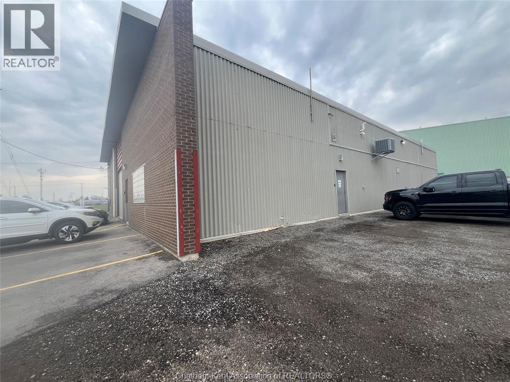 40 Beatty Street, Chatham, Ontario  N7M 3V1 - Photo 4 - 26007710