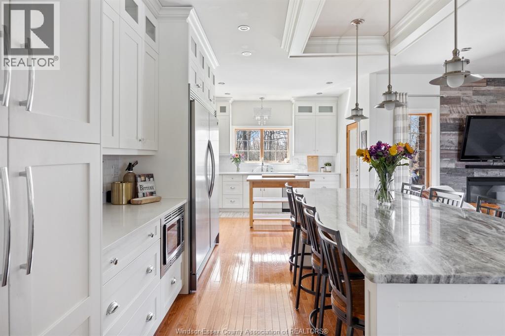 2105 Suzanne, Lasalle, Ontario  N9H 2K3 - Photo 11 - 26007744