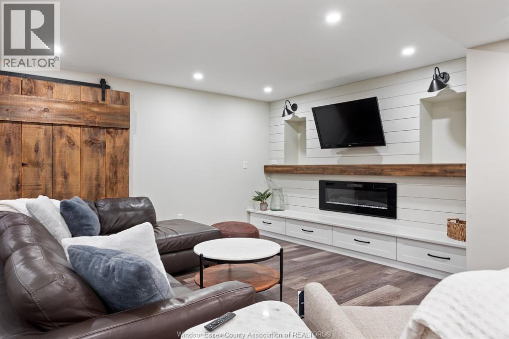 2105 Suzanne, Lasalle, Ontario  N9H 2K3 - Photo 23 - 26007744