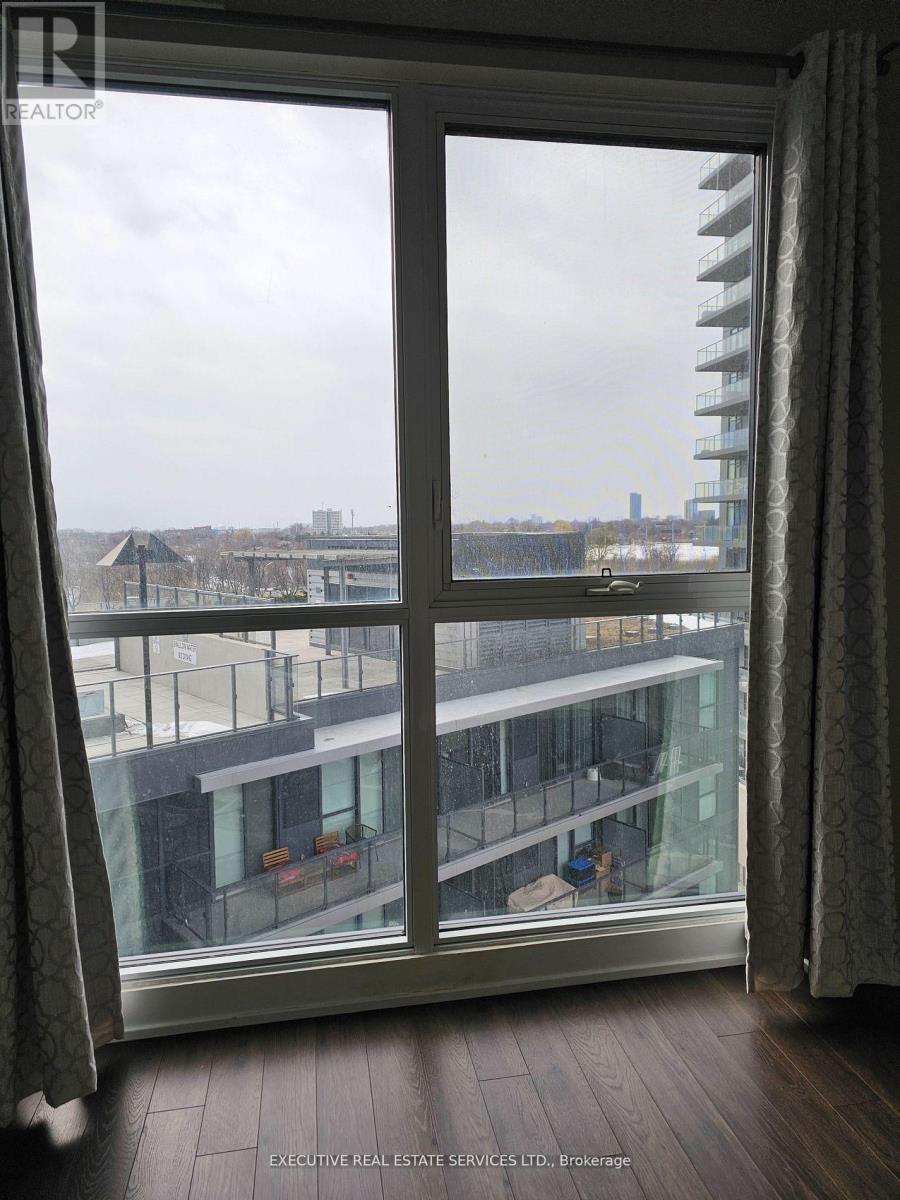 904 - 10 Park Lawn Road E, Toronto, Ontario  M8V 0H9 - Photo 3 - W12989154