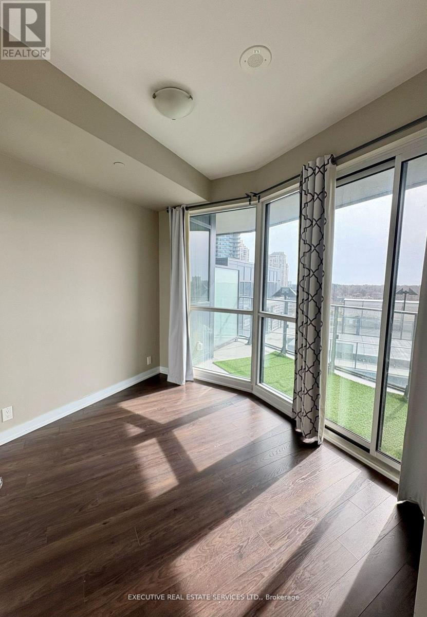 904 - 10 Park Lawn Road E, Toronto, Ontario  M8V 0H9 - Photo 8 - W12989154