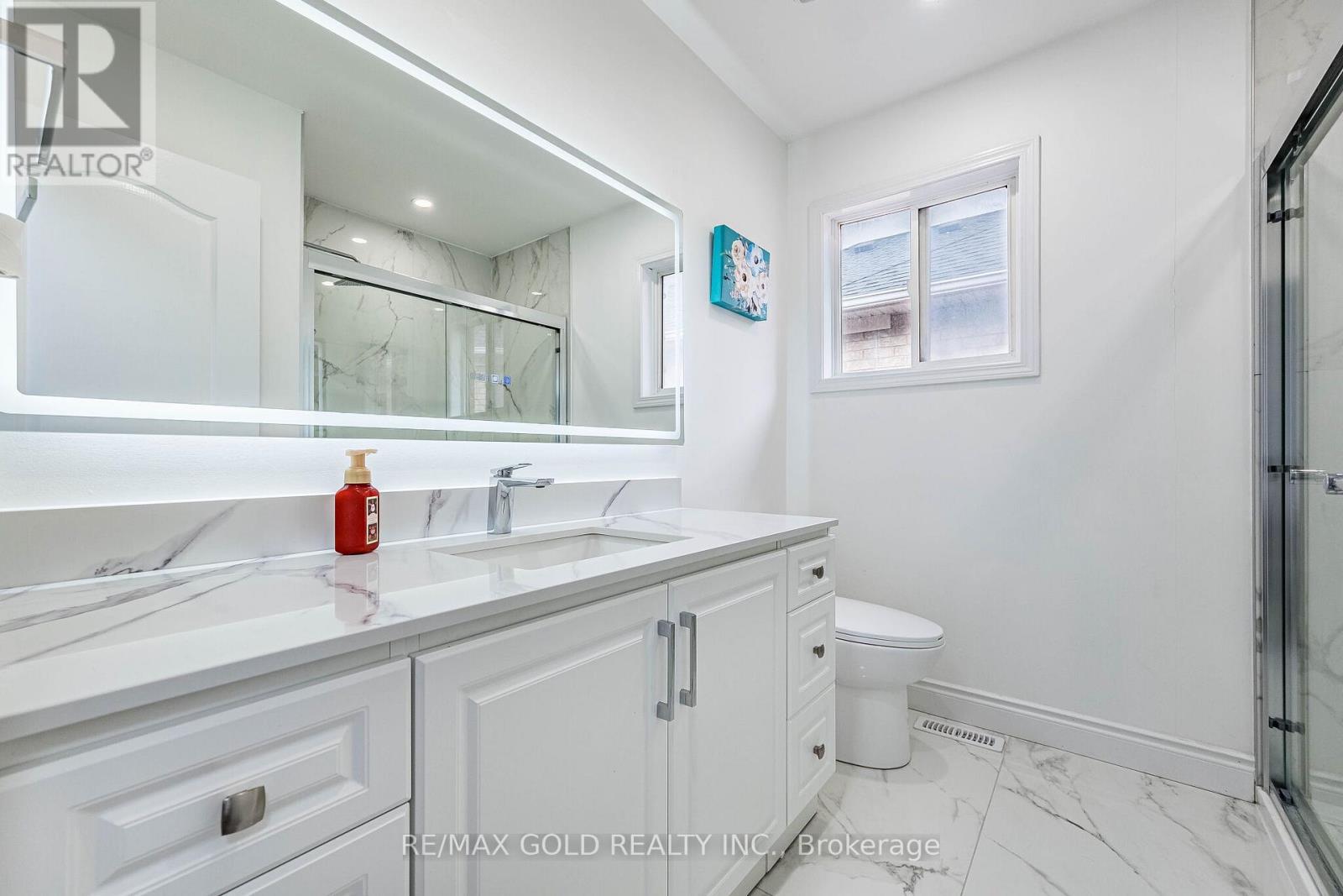 31 Garibaldi Drive, Brampton, Ontario  L6X 4Y7 - Photo 23 - W12989176