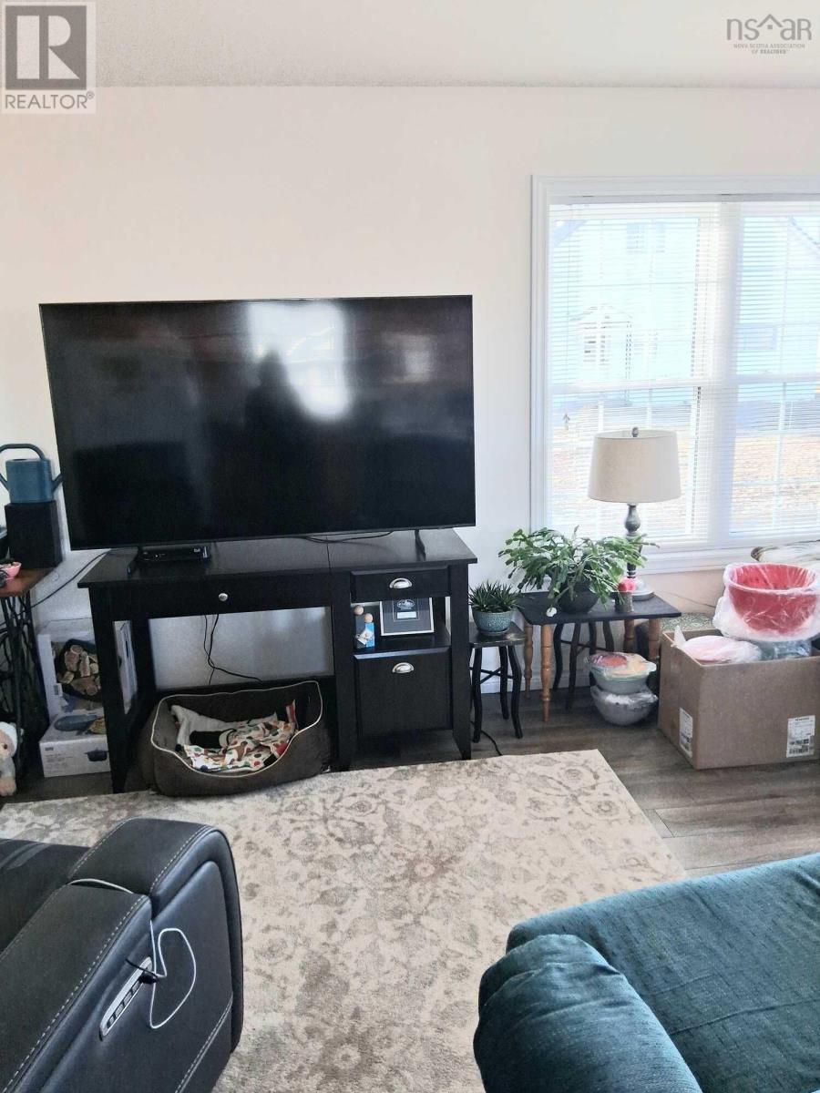 101 Acadia Avenue, Stellarton, Nova Scotia  B0K 1S0 - Photo 6 - 202606903