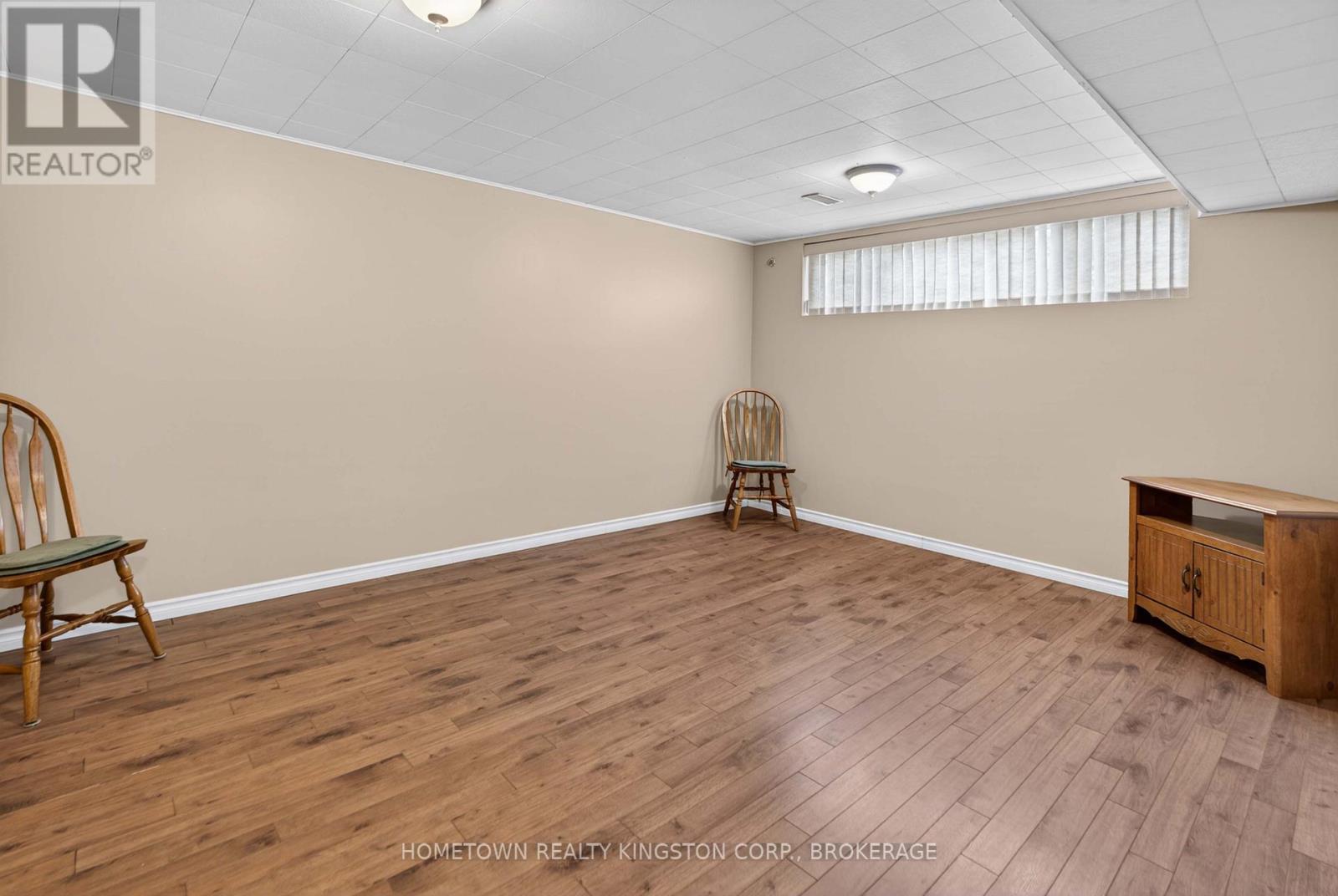 656 Carnaby Street, Kingston, Ontario  K7M 5M7 - Photo 17 - X12981836