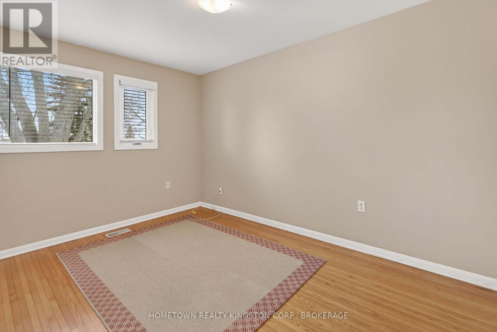 656 Carnaby Street, Kingston, Ontario  K7M 5M7 - Photo 13 - X12981836