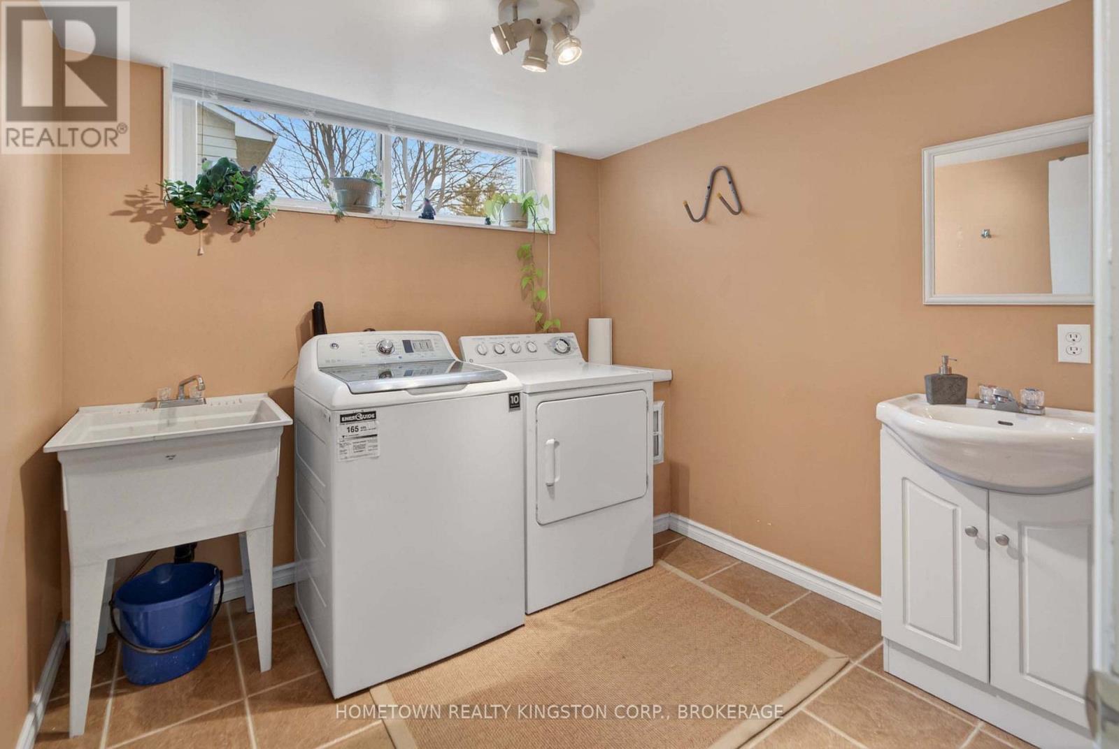 656 Carnaby Street, Kingston, Ontario  K7M 5M7 - Photo 20 - X12981836