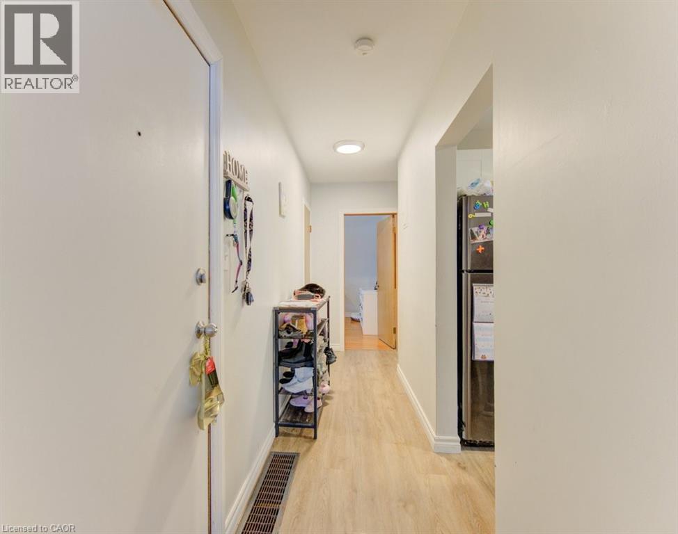 109 Eton Drive, Kitchener, Ontario  N2B 1N1 - Photo 18 - 40820033