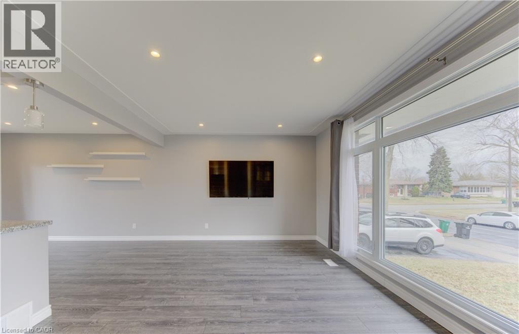 96 Gibson Drive, Kitchener, Ontario  N2B 2P4 - Photo 11 - 40819901