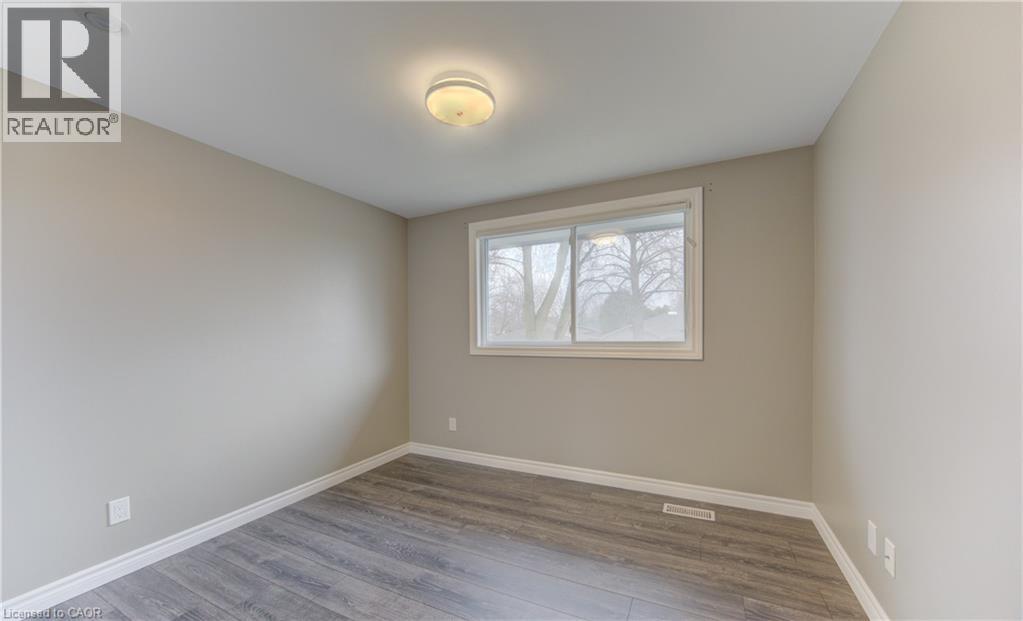 96 Gibson Drive, Kitchener, Ontario  N2B 2P4 - Photo 28 - 40819901