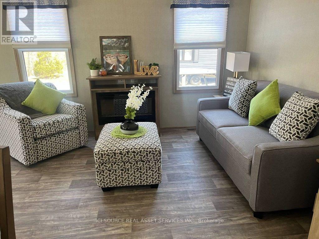 Lkr023 - 1047 Bonnie Lake Camp Road, Bracebridge, Ontario  P1L 1W9 - Photo 3 - X12989186