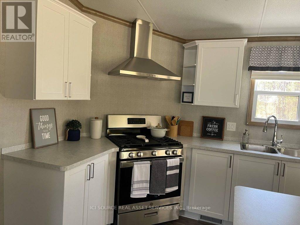 Lkr023 - 1047 Bonnie Lake Camp Road, Bracebridge, Ontario  P1L 1W9 - Photo 5 - X12989186