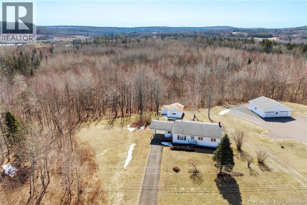 75 Route 105, Southampton, New Brunswick  E6G 1J3 - Photo 2 - NB134055