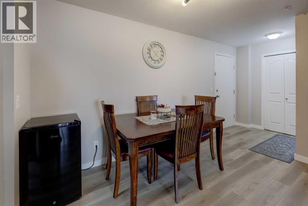 8323, 304 Mackenzie Way SW, Airdrie, Alberta  T4B 3H8 - Photo 10 - A2300460