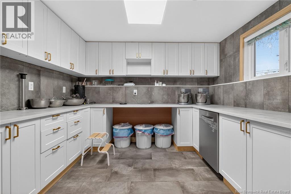 392 Fox Creek, Dieppe, New Brunswick  E1A 7M7 - Photo 43 - NB136931