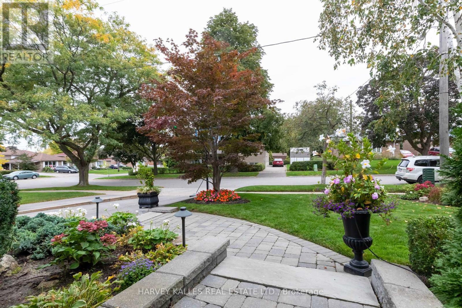 35 Manorglen Crescent, Toronto, Ontario  M1S 1W3 - Photo 3 - E12977408