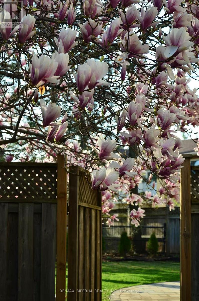 140 Romain Crescent, Oakville, Ontario  L6H 5A6 - Photo 44 - W12931746