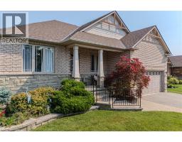 26 COBBLESTONE Drive, Paris, Ontario