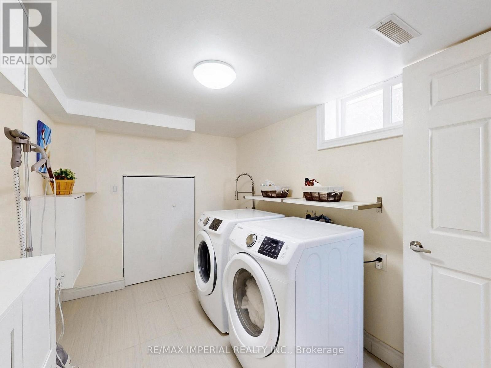 140 Romain Crescent, Oakville, Ontario  L6H 5A6 - Photo 40 - W12931746