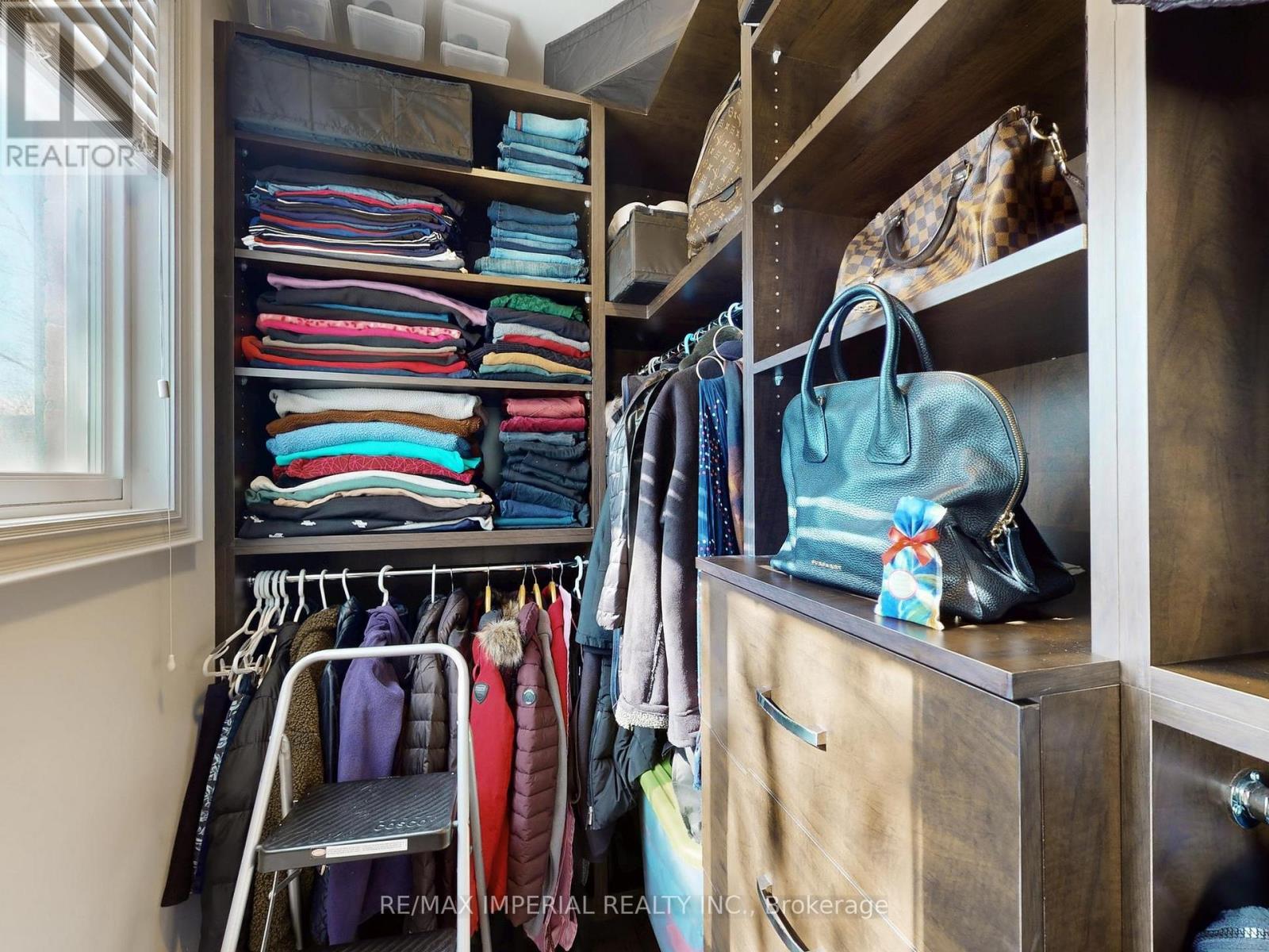 140 Romain Crescent, Oakville, Ontario  L6H 5A6 - Photo 27 - W12931746