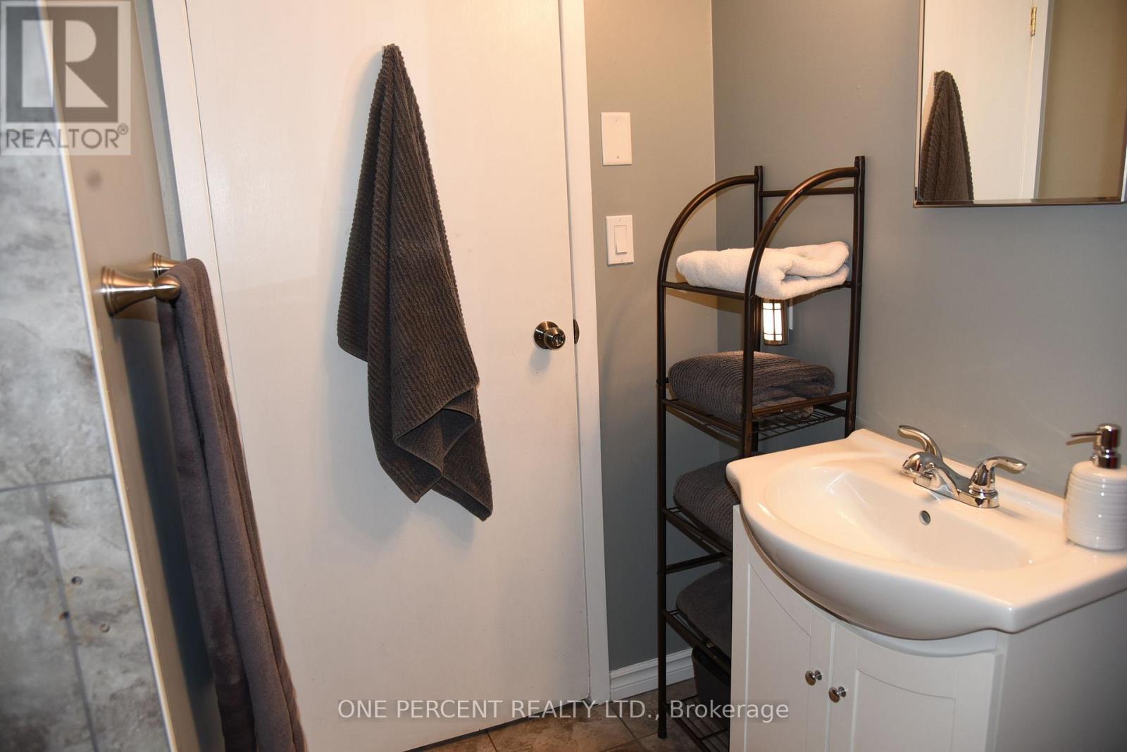 31 Prince Street, Minden Hills, Ontario  K0M 2K0 - Photo 36 - X12982080