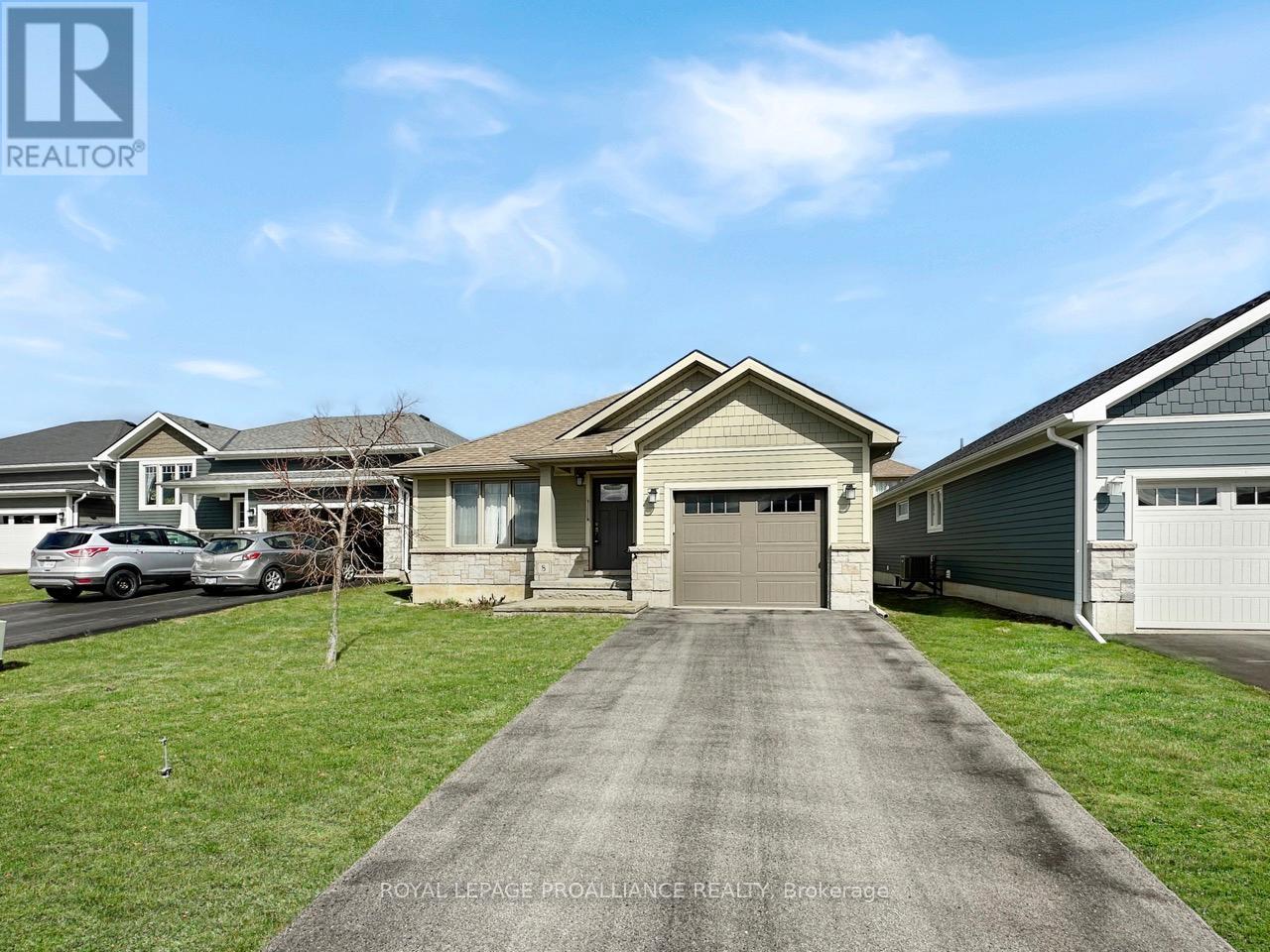 8 Tessa Boulevard, Belleville, Ontario  K8N 4Z5 - Photo 31 - X12978484