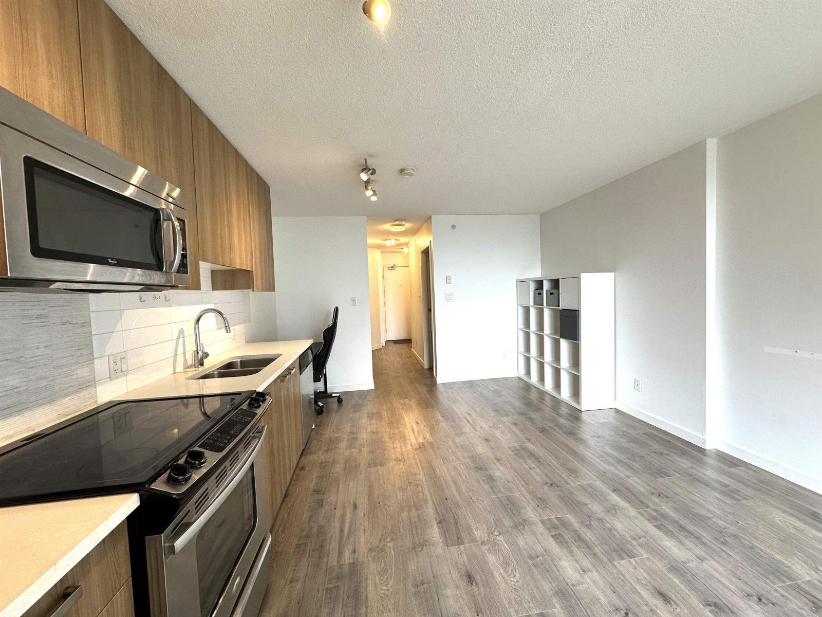 605 13325 102a Avenue, Surrey, British Columbia  V3T 0J5 - Photo 3 - R3109879