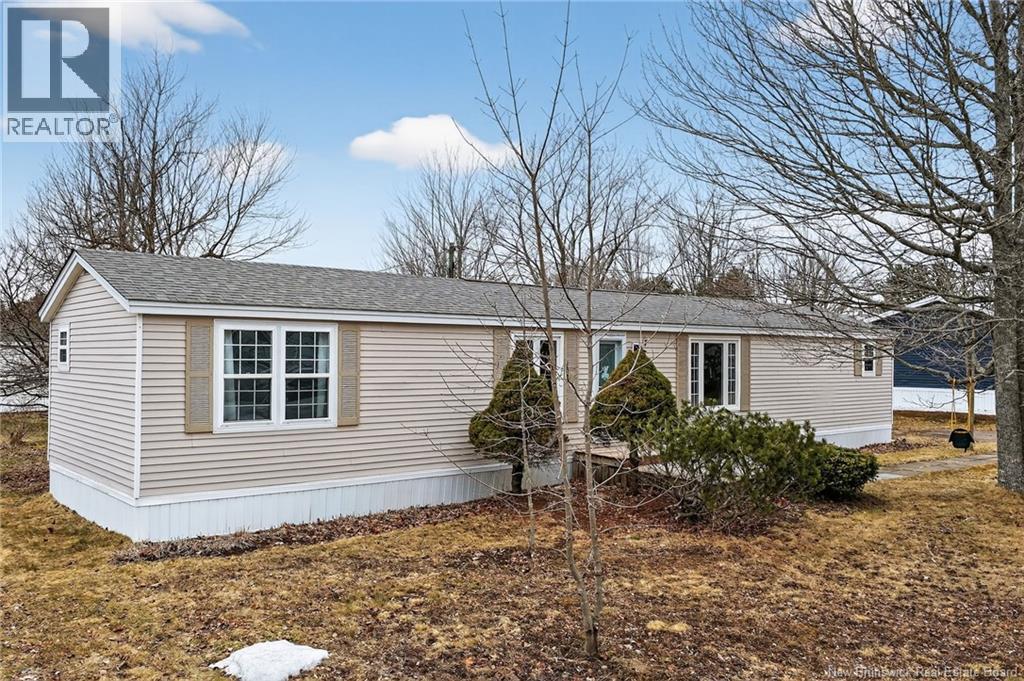 7 Kingfisher Street, Moncton, New Brunswick  E1H 2X8 - Photo 1 - NB135984
