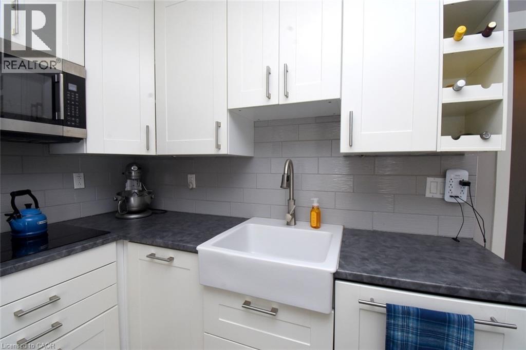 302 East 27th Street, Hamilton, Ontario  L8V 3G6 - Photo 11 - 40814530