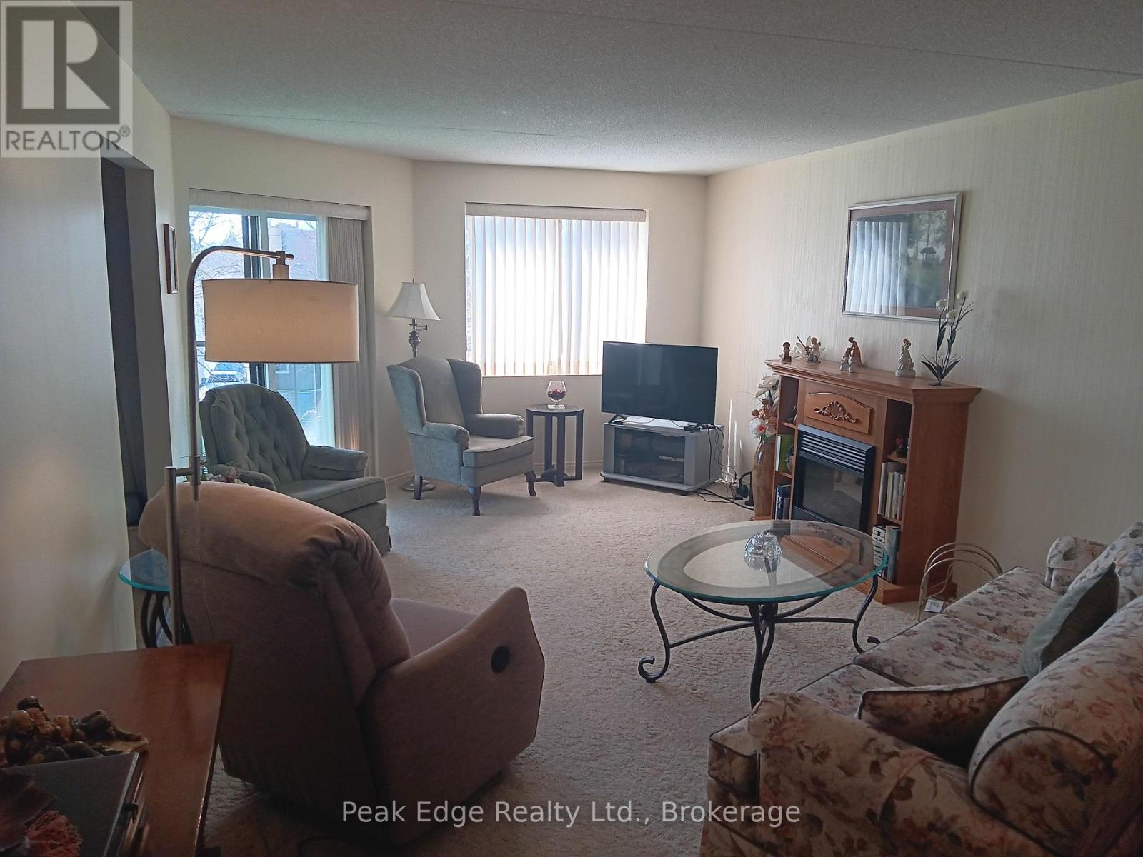 303 - 536 11th Avenue, Hanover, Ontario  N4N 2S4 - Photo 12 - X12989328