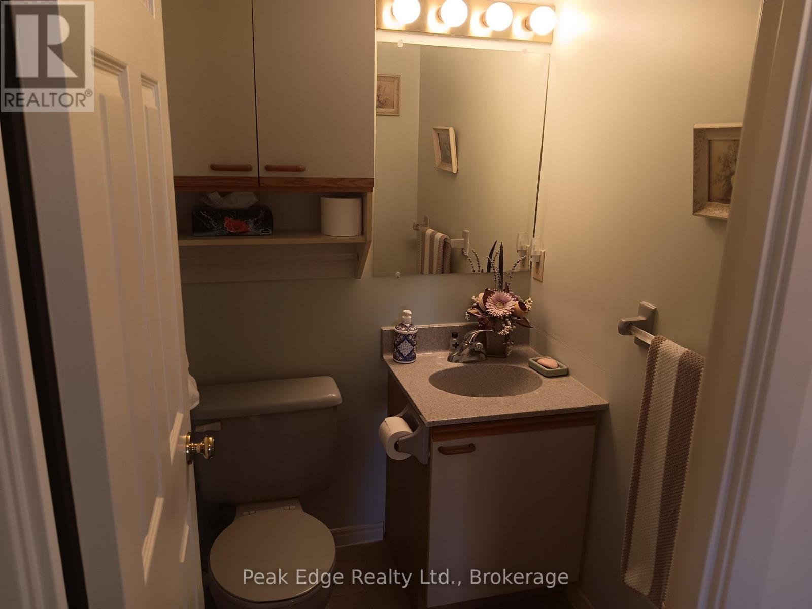 303 - 536 11th Avenue, Hanover, Ontario  N4N 2S4 - Photo 9 - X12989328