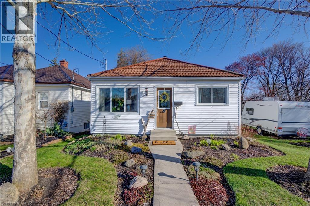 85 BELL Street, Delhi, Ontario