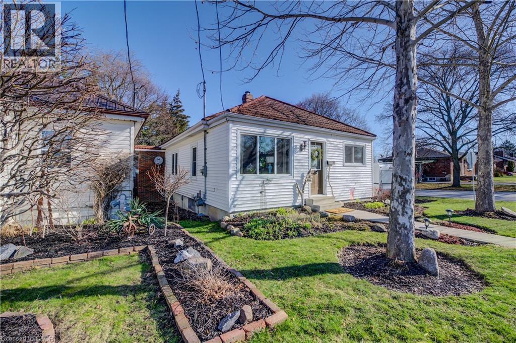 85 Bell Street, Delhi, Ontario  N4B 1W9 - Photo 2 - 40810489