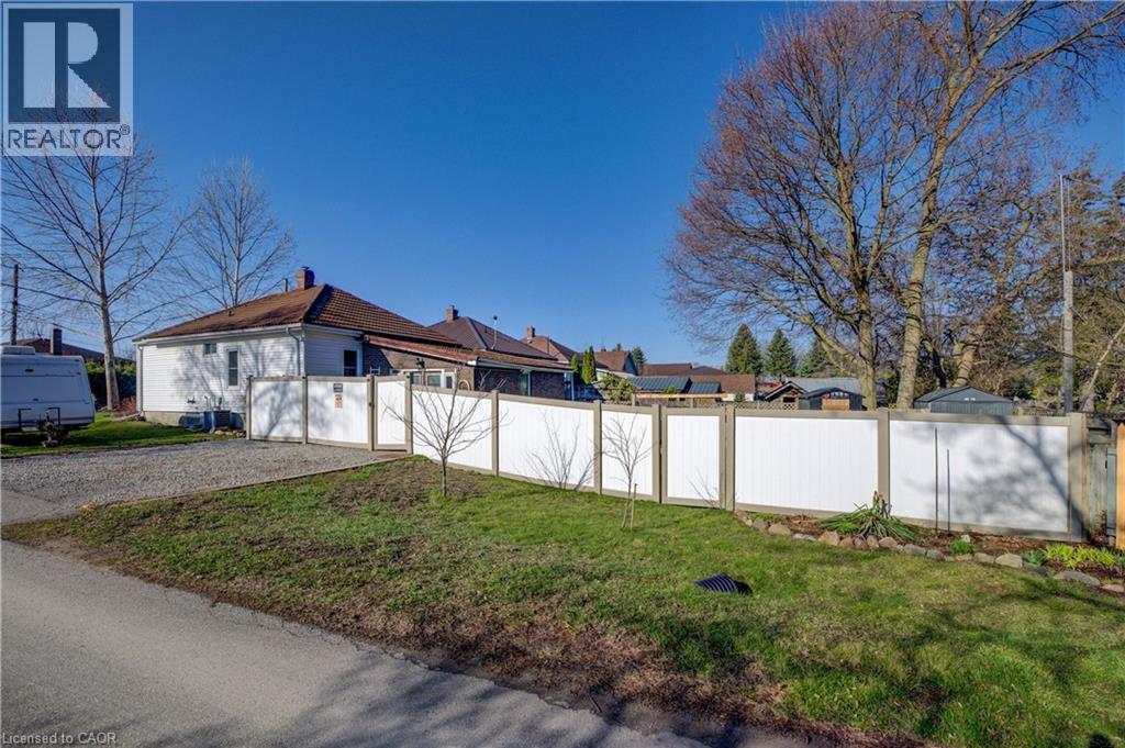 85 Bell Street, Delhi, Ontario  N4B 1W9 - Photo 32 - 40810489