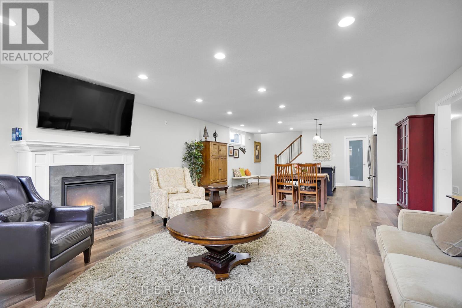 15 Glenwood Street, St. Thomas, Ontario  N5R 0G9 - Photo 36 - X12989266