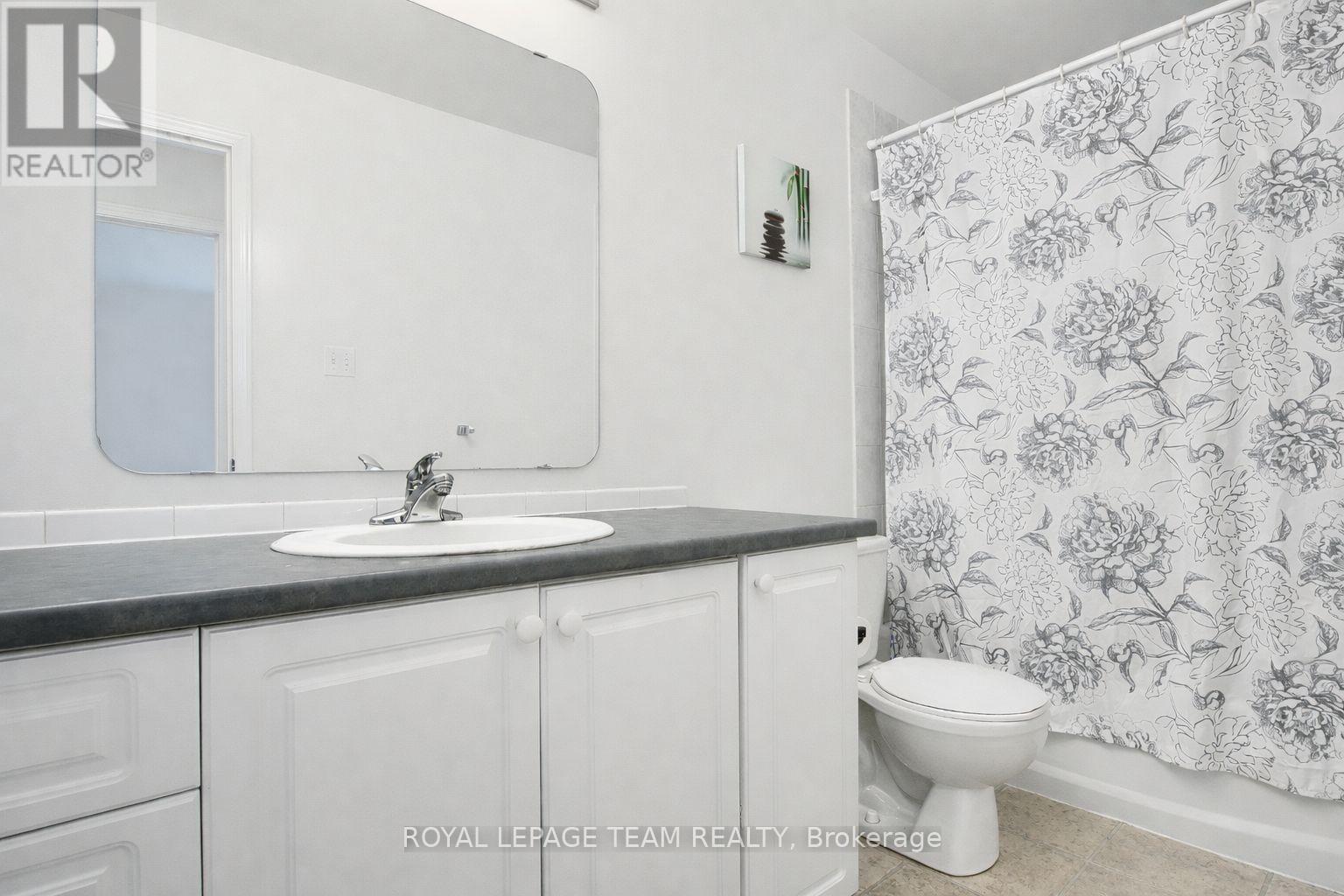 125 Shady Grove Street, Ottawa, Ontario  K2G 6Z5 - Photo 11 - X12989320