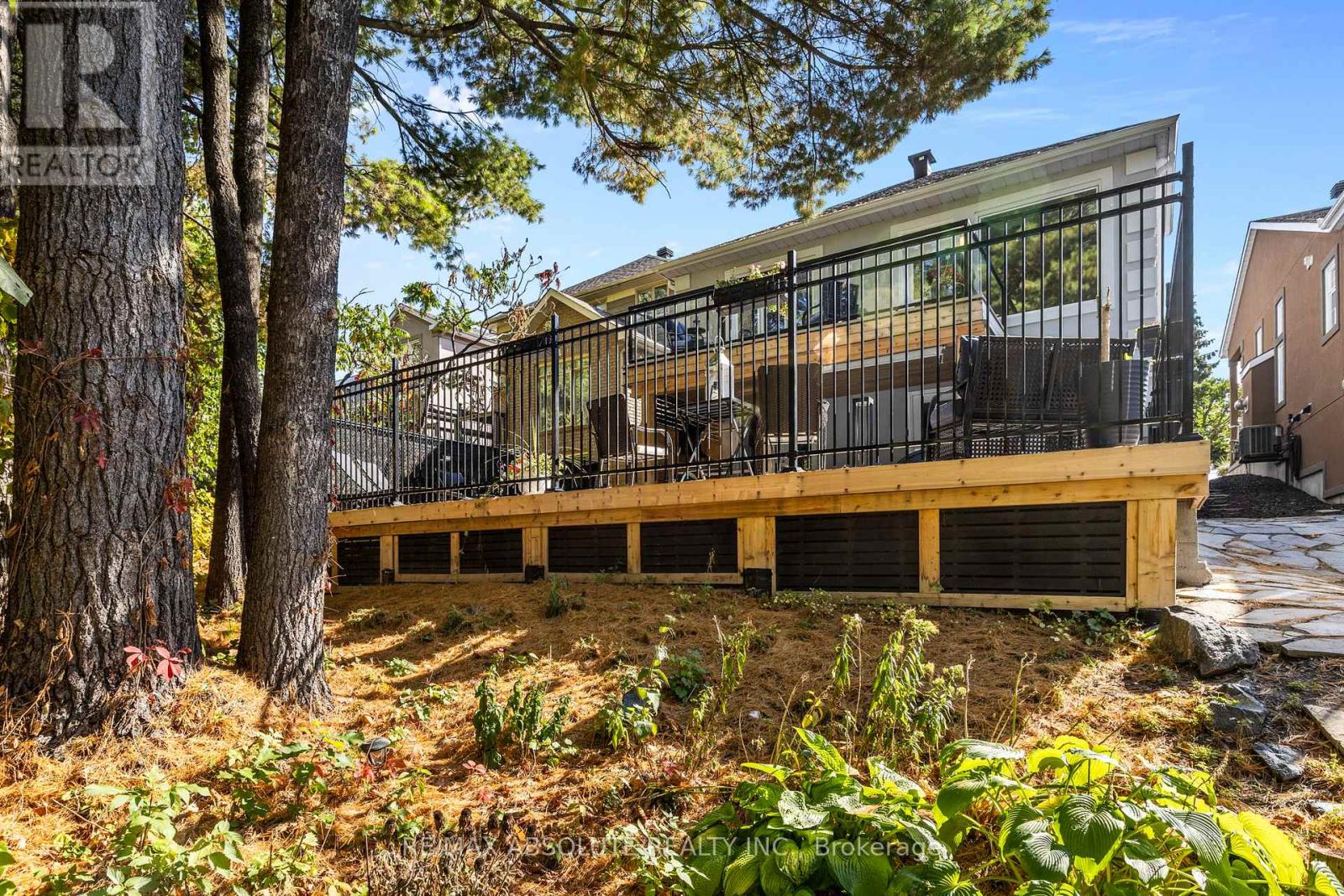 52 Stonecroft Terrace, Ottawa, Ontario  K2K 2T9 - Photo 44 - X12989352