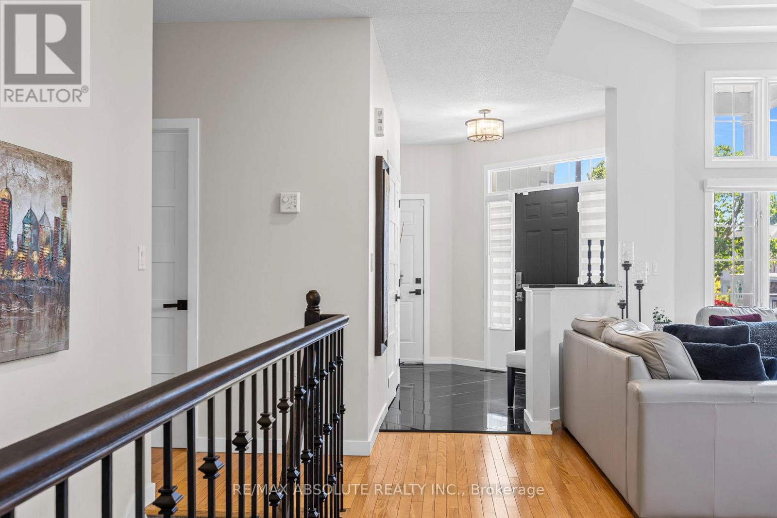 52 Stonecroft Terrace, Ottawa, Ontario  K2K 2T9 - Photo 7 - X12989352